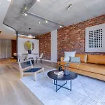 Metropolis Apartments