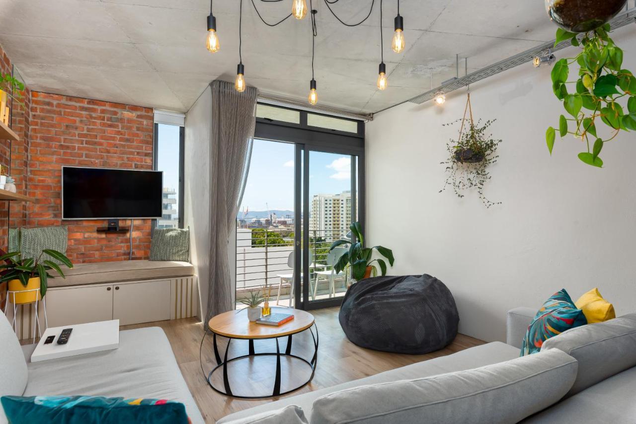 Apartment Metropolis