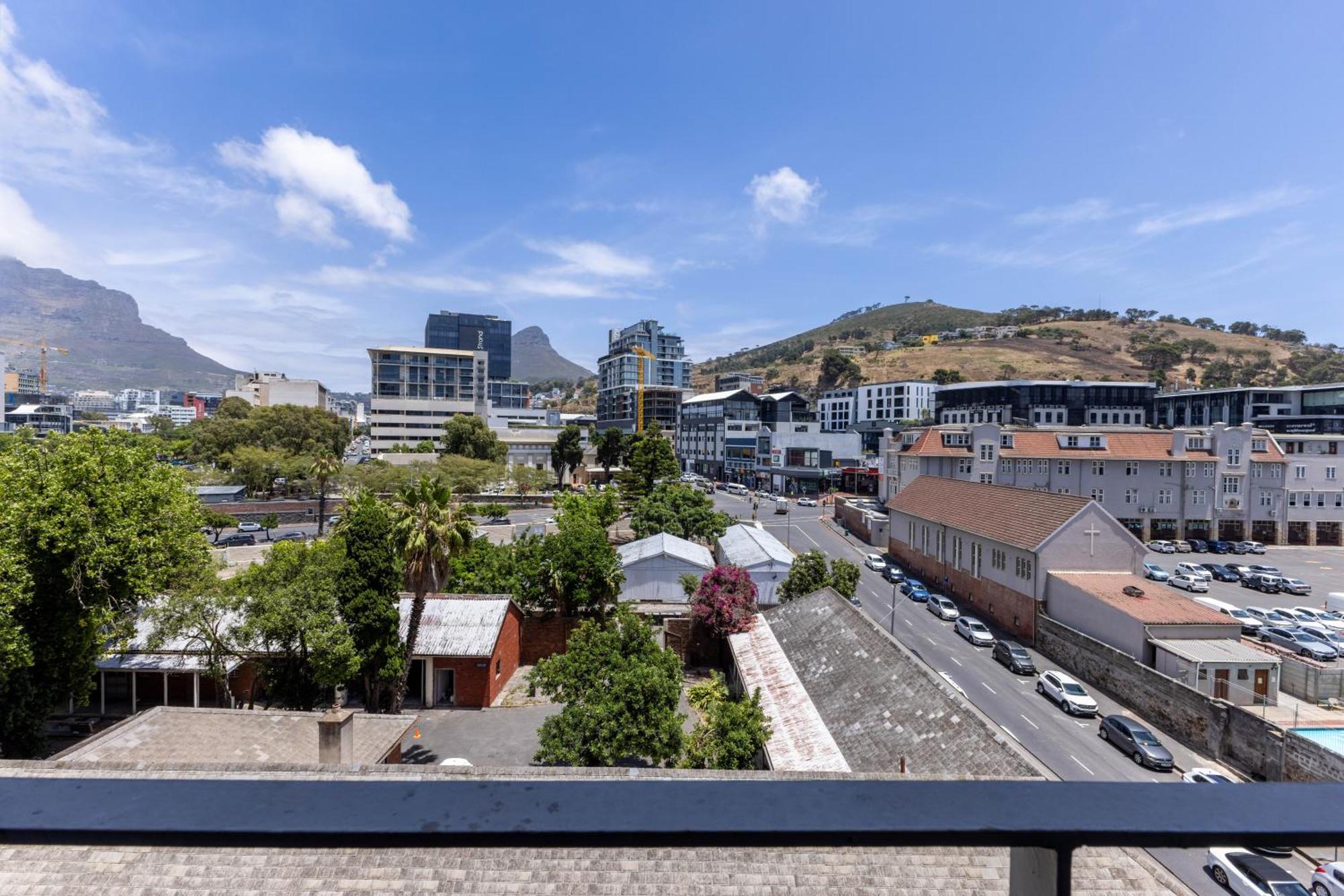 Apartment Metropolis Cape Town